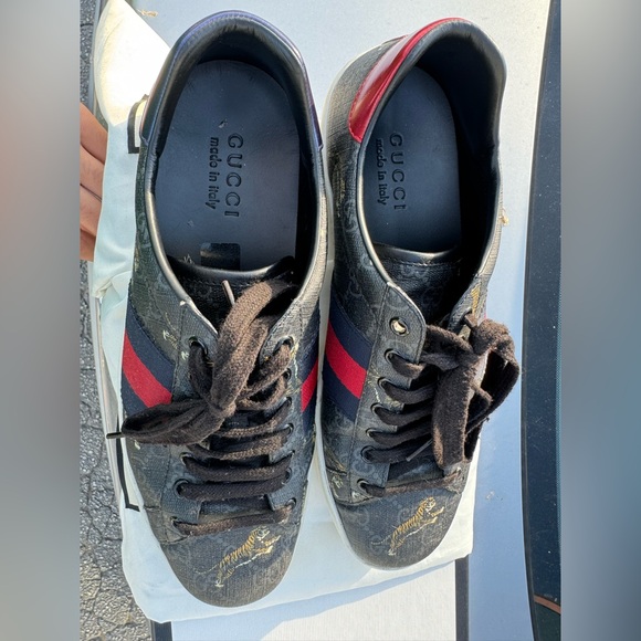 Gucci mens shoes 100% Authentic size 9.5 in US size. In great condition. - Picture 2 of 3